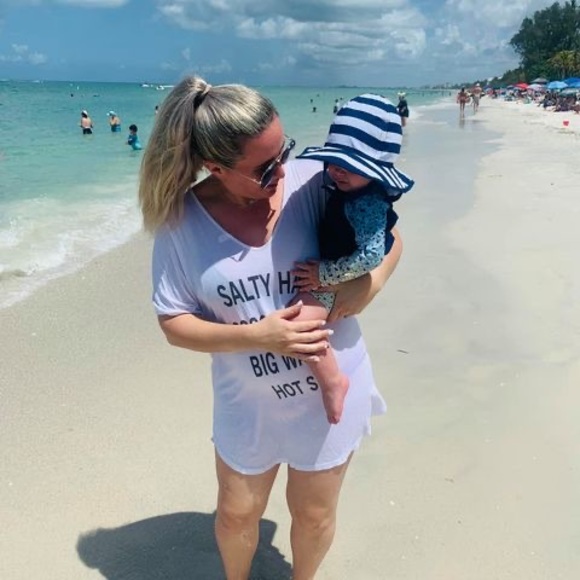 Meet your Posher, Sarah - Picture 1 of 1